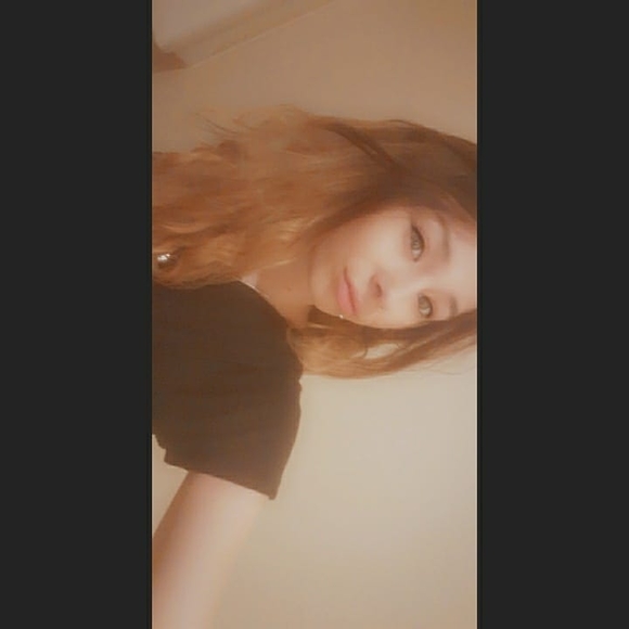 Meet your Posher, Lily - Picture 1 of 1